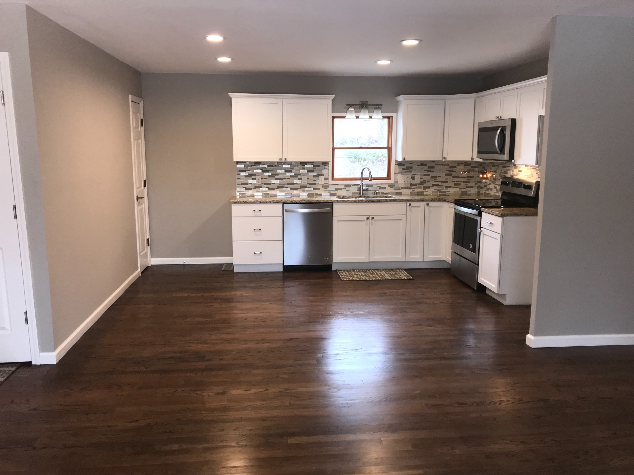 Completing a Kitchen Remodel the Right Way